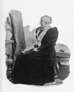 woman's portrait, full length, seated